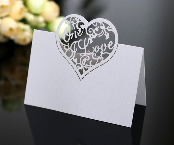 Three-dimensional Hollow Heart-shaped Seat Card Decoration