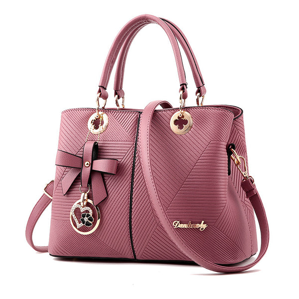 Retro fashion handbag