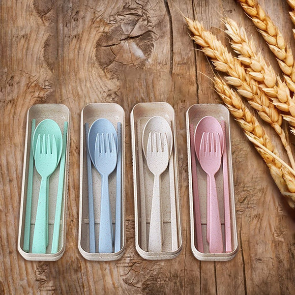 Wheat straw cutlery