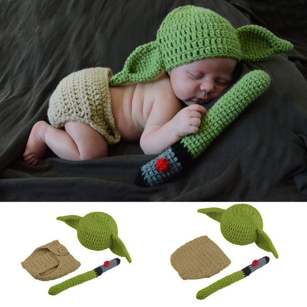 Hand-woven hat photo props