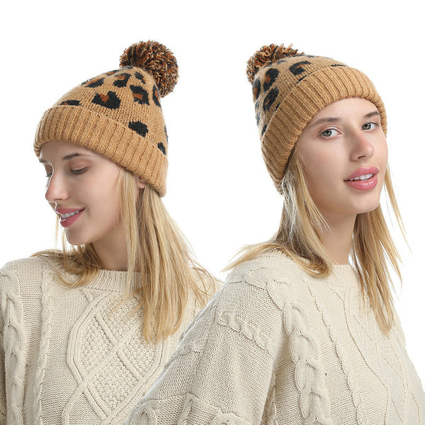 Leopard Jacquard Knit  Fashion Pom Yarn